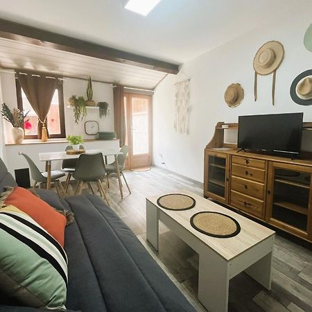 Апартаменты Au Pied Des Remparts 10 Rue Saint Jean Вильфранш-де-Конфлан Экстерьер фото