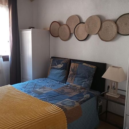 Апартаменты Au Pied Des Remparts 10 Rue Saint Jean Вильфранш-де-Конфлан Экстерьер фото